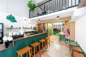 PICCOLO SUKHUMVIT HOSTEL- Self check-in after 6 pm